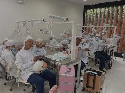 insumos dentales para estudiantes de odontología al mejor precio